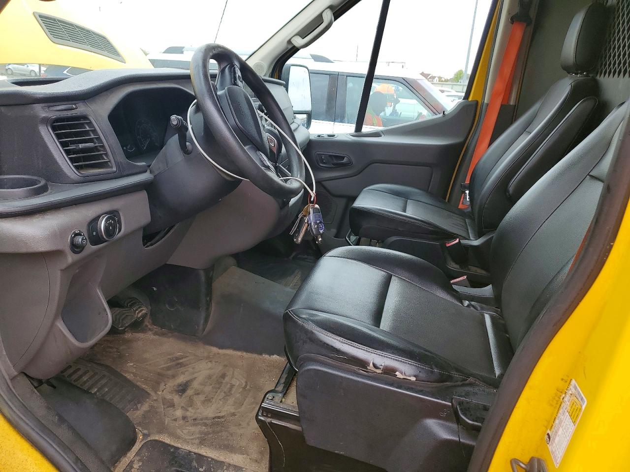 Ford Transit T-150