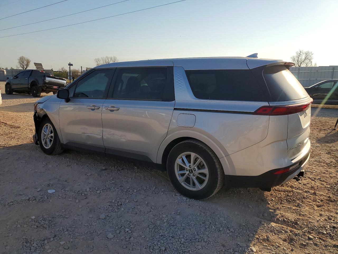 Kia Carnival Lx