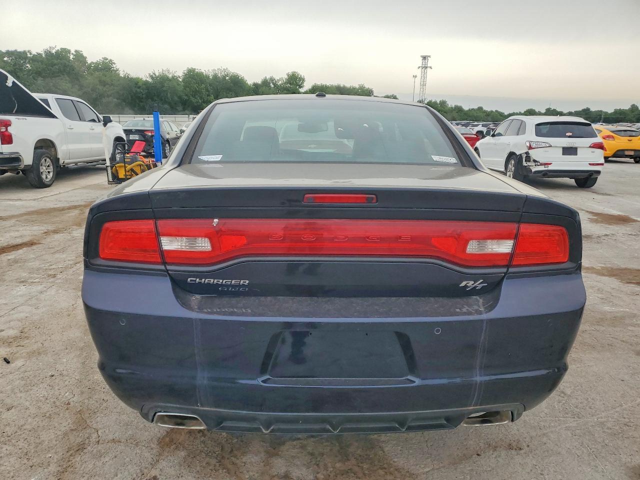 Dodge Charger R