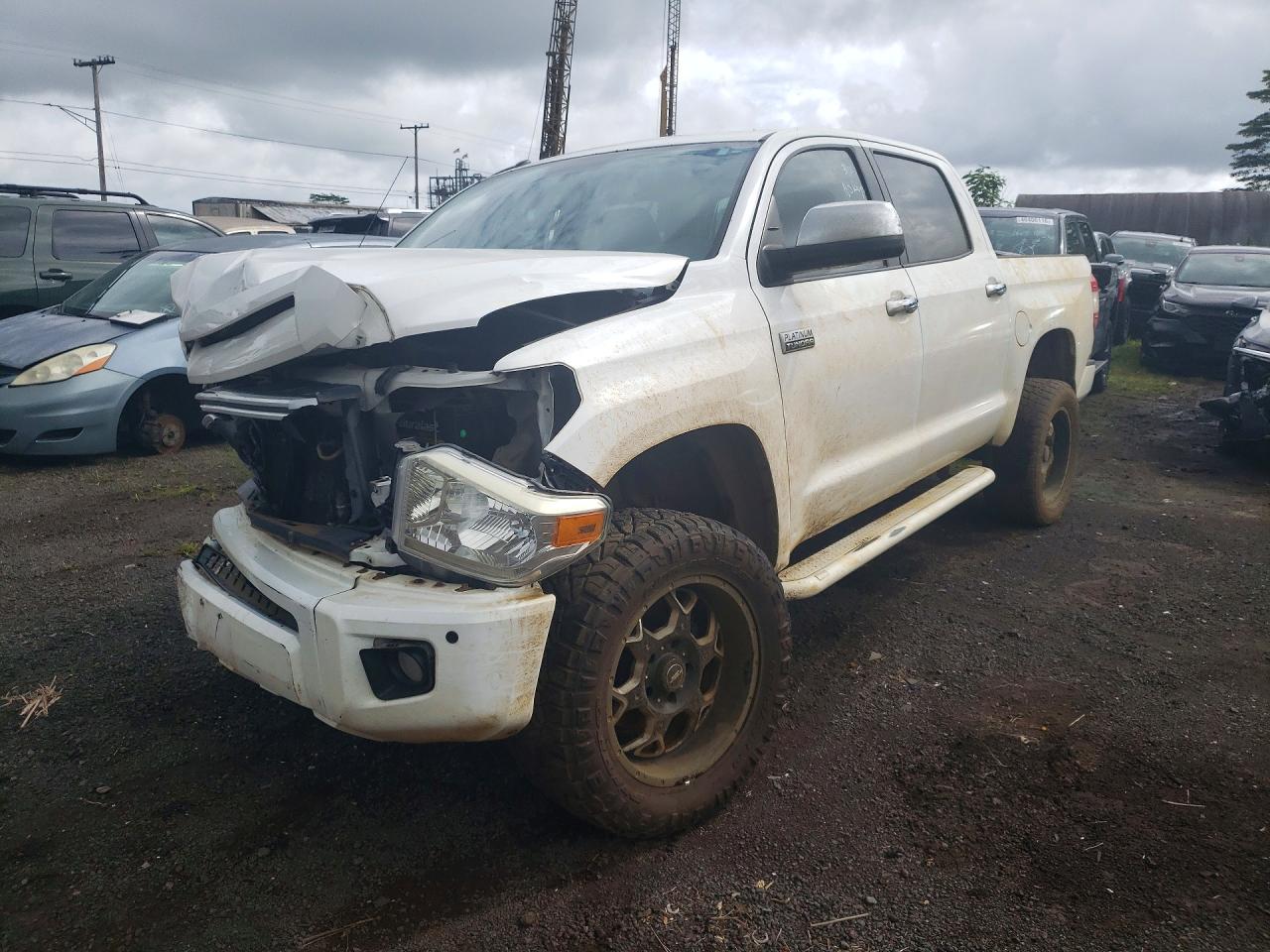 Salvage Toyota Tundra Image