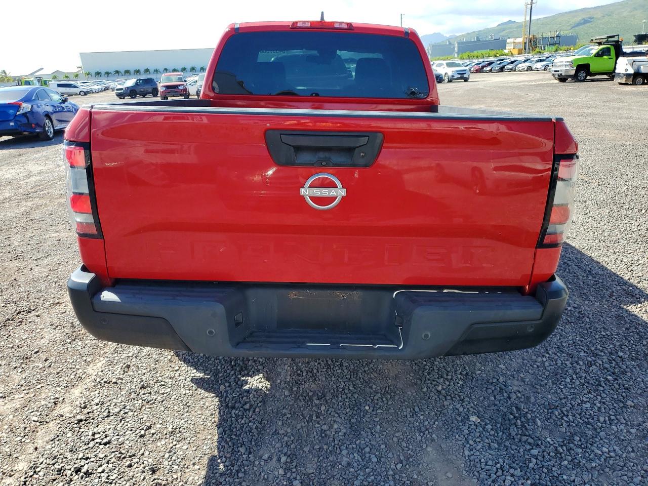 Nissan Frontier S