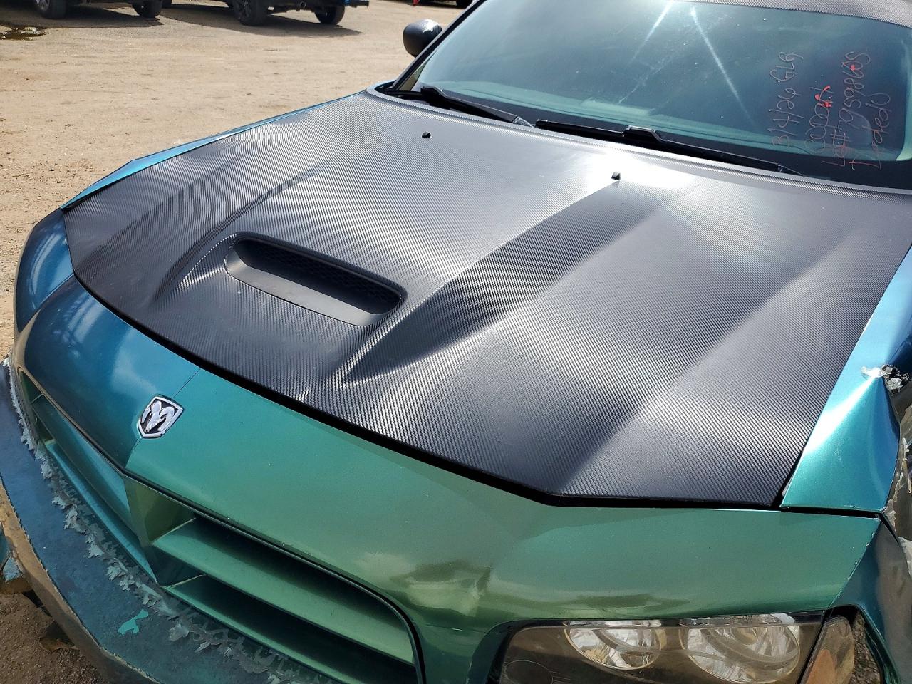 Dodge Charger Srt-8