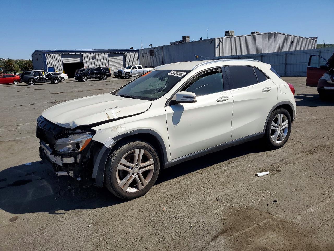 Mercedes-Benz GLA 250