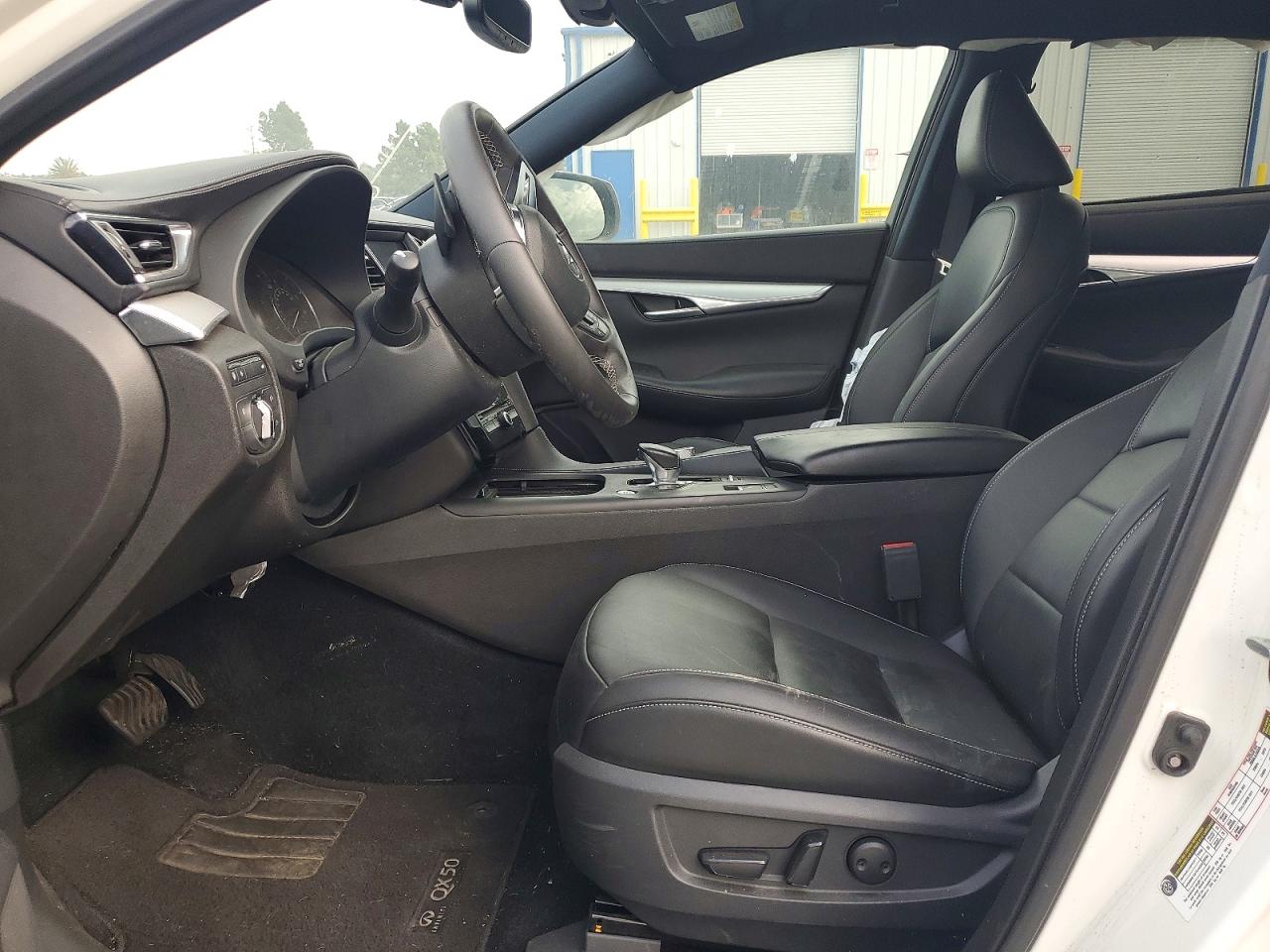 Infinity QX50 Essential