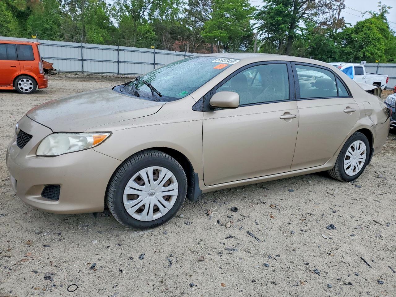 Salvage Toyota Corolla Image