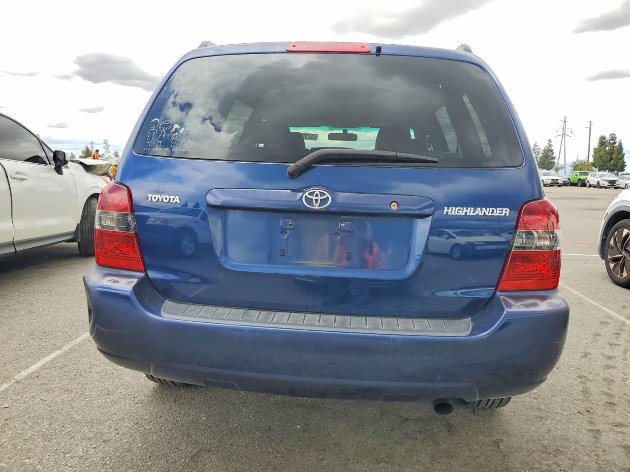 Toyota Highlander Base