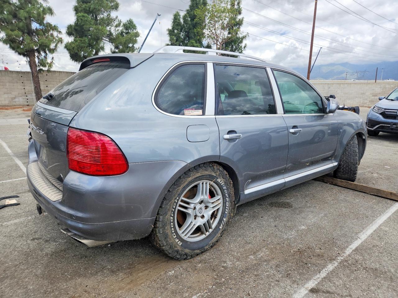 Porsche Cayenne Turbo