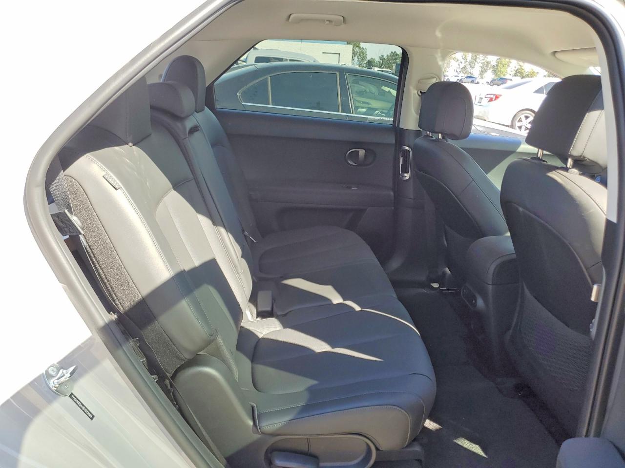 Hyundai Ioniq Sel