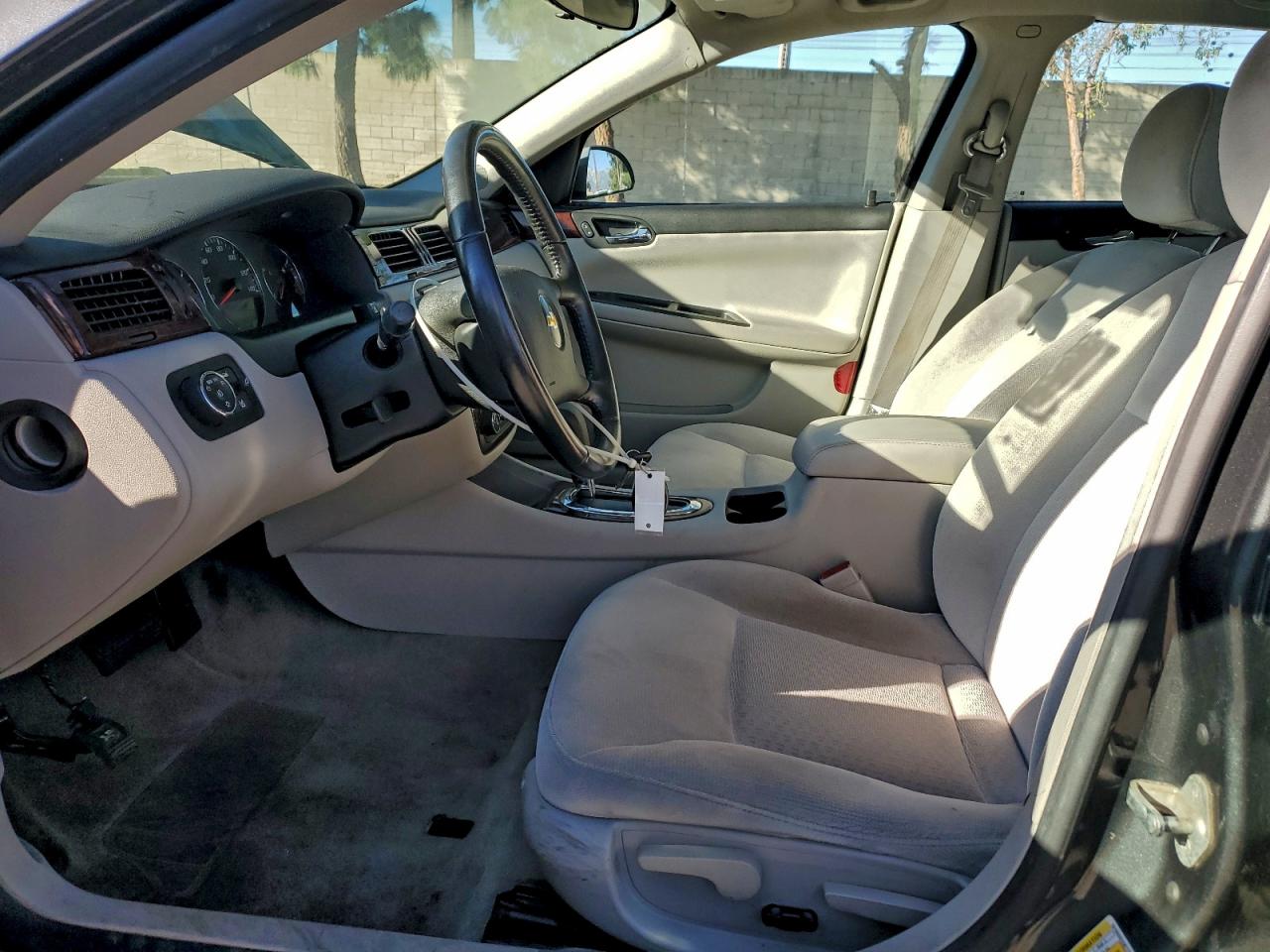 Chevrolet Impala Lt