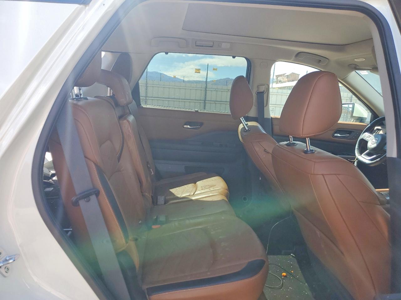 Nissan Pathfinder Platinum