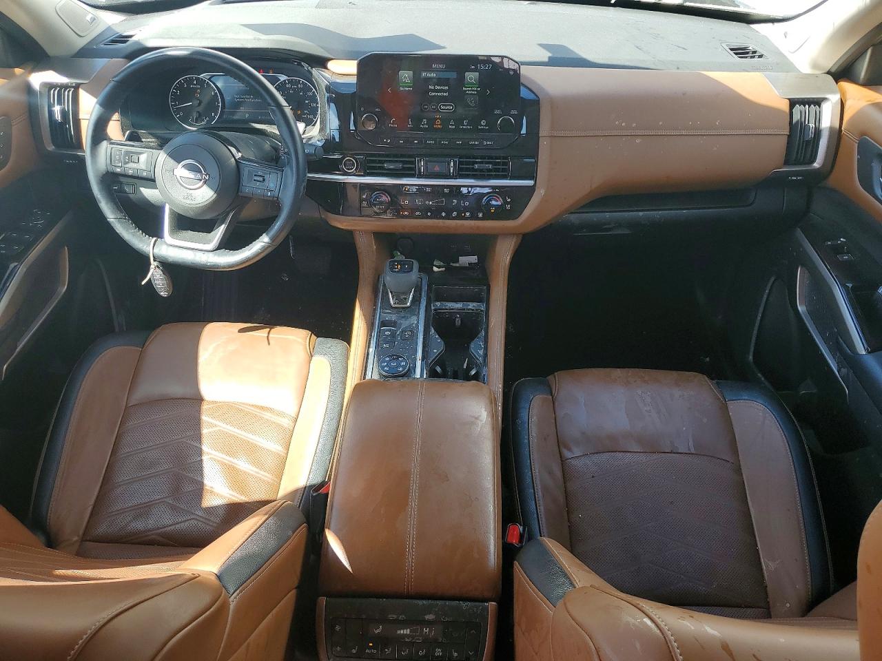 Nissan Pathfinder Platinum
