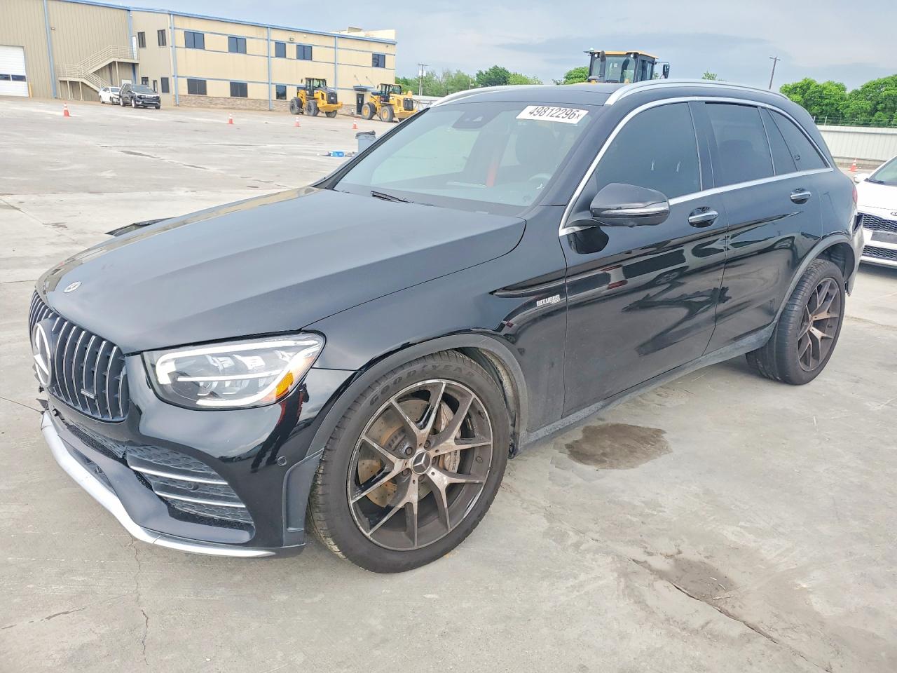 Salvage Mercedes-Benz GLC Image