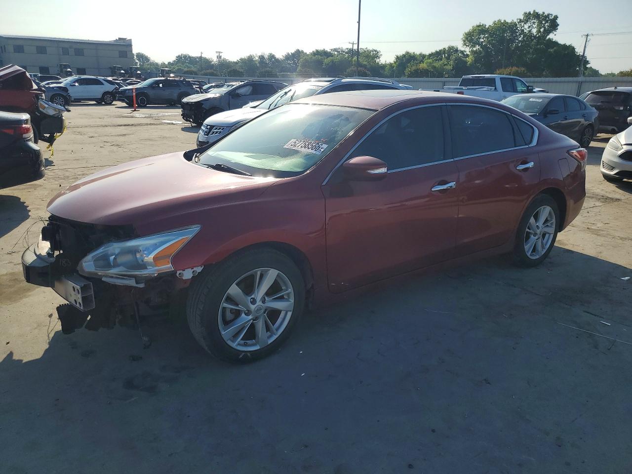 Salvage Nissan Altima Image