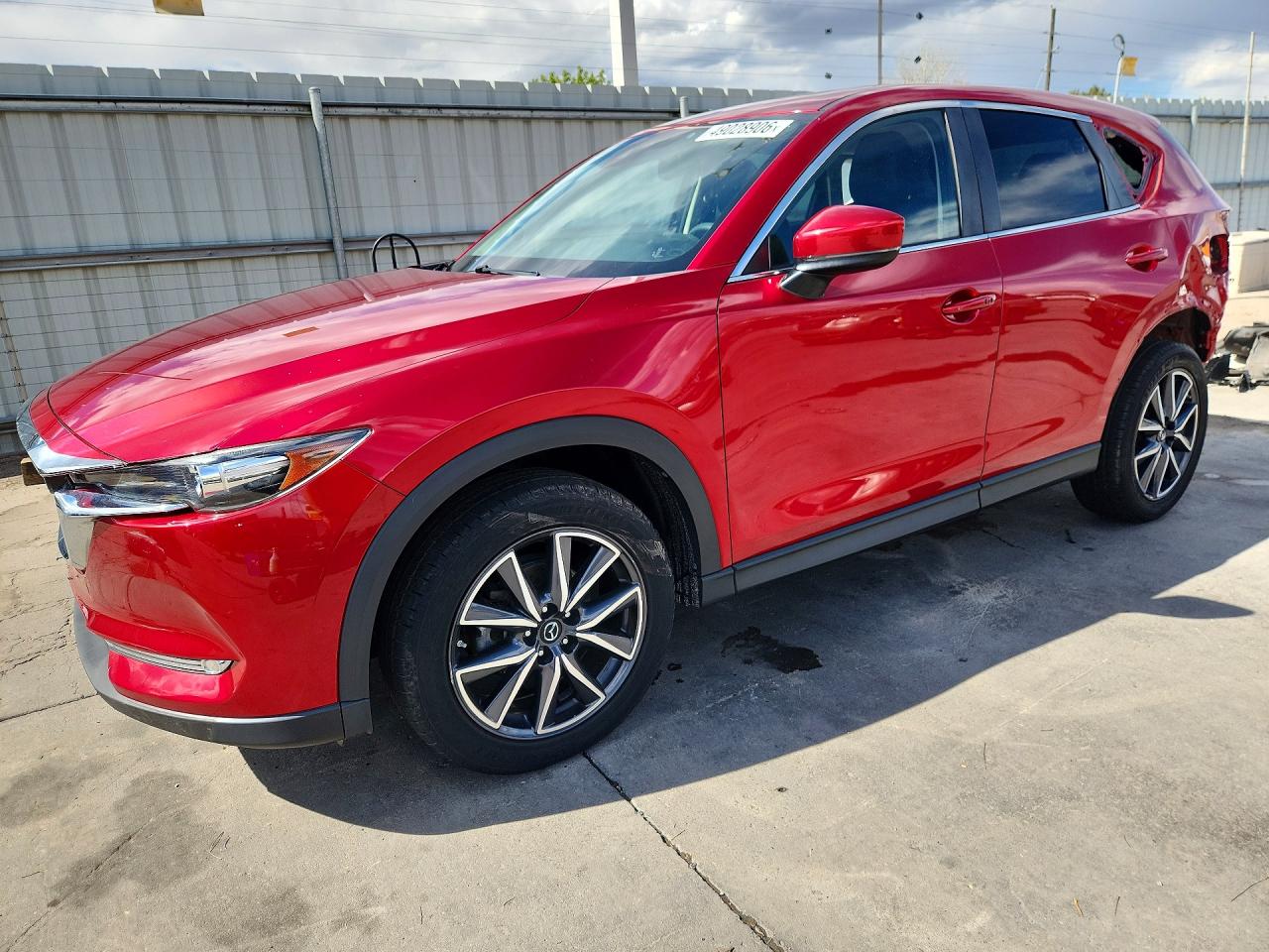 Salvage Mazda Cx Image