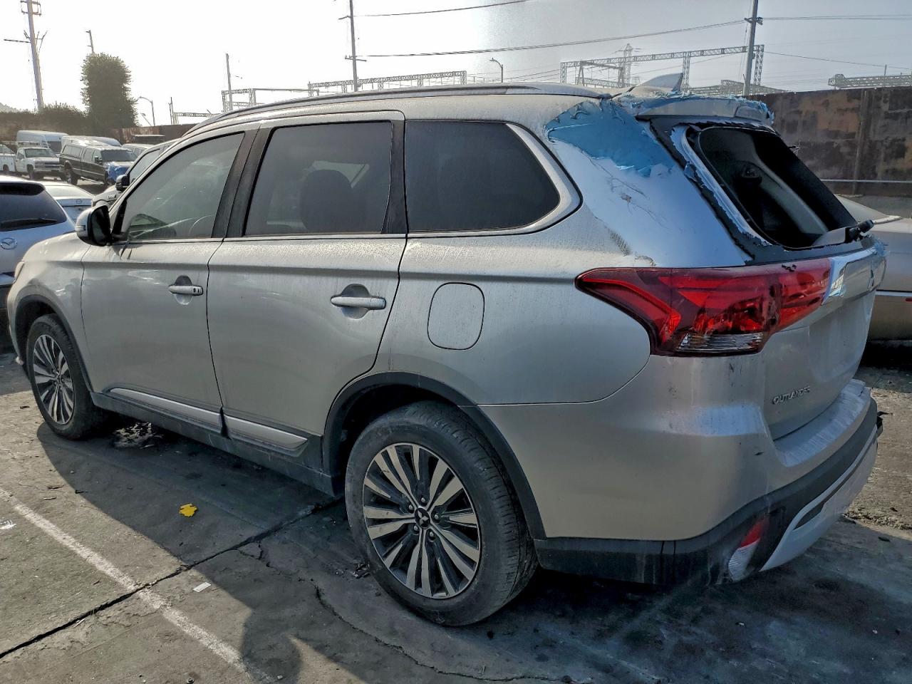 Mitsubishi Outlander Se