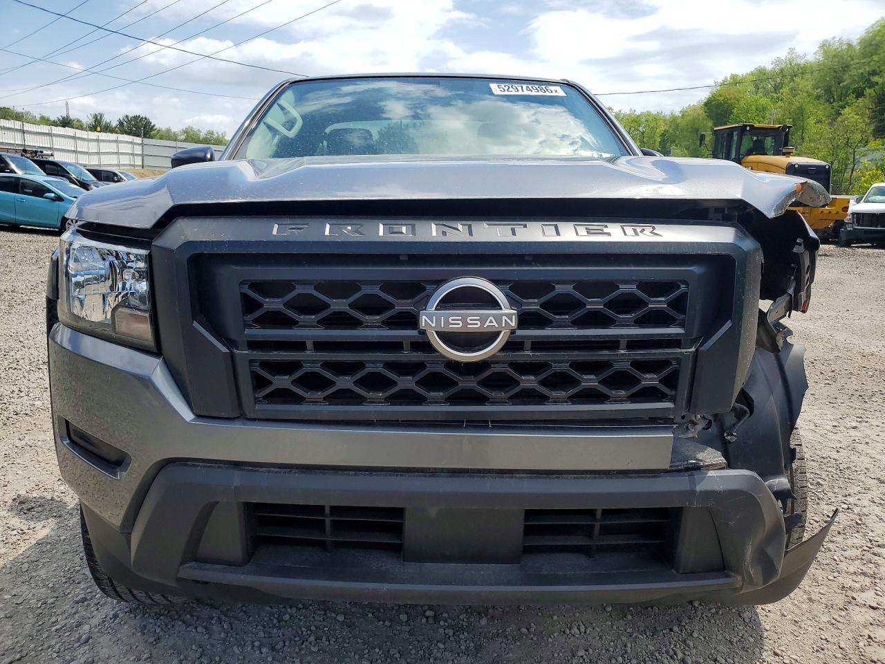 Nissan Frontier Sv