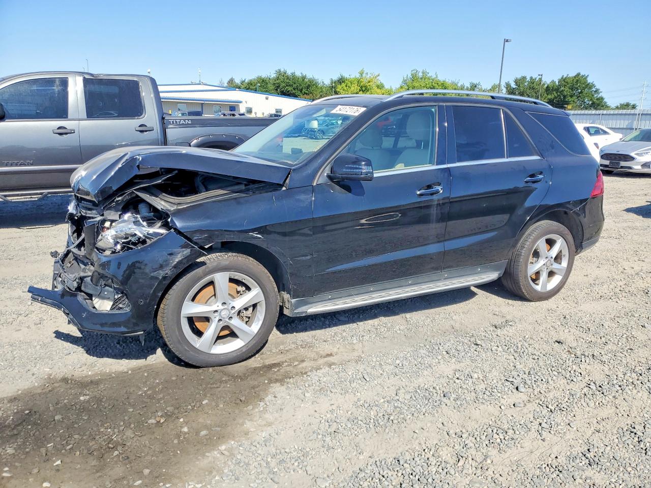 Salvage Mercedes-Benz GLE Image