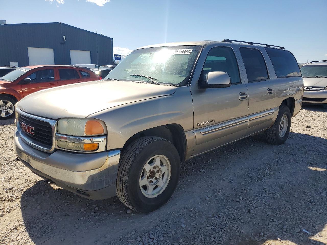 Salvage GMC Yukon Image