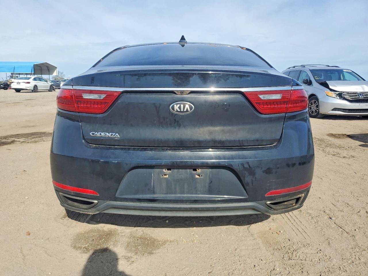 Kia Cadenza Premium