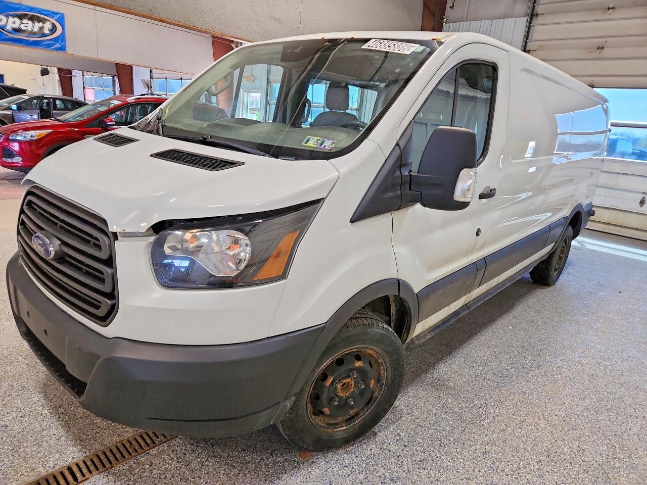 Salvage Ford Transit Image