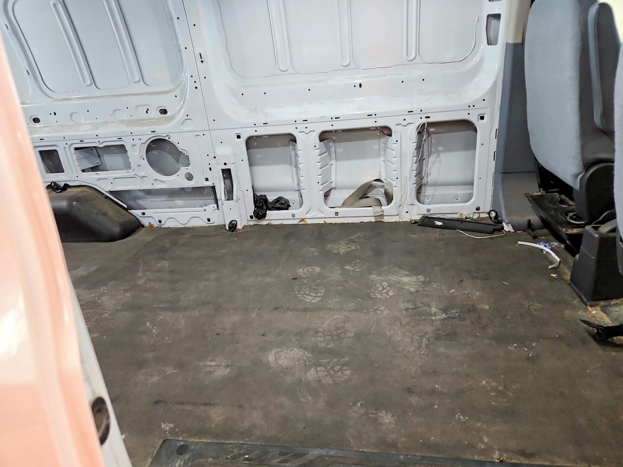 Ford Transit T-250