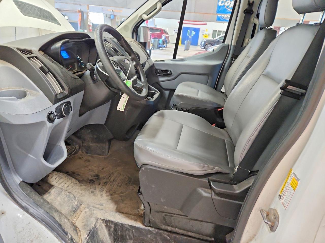 Ford Transit T-250