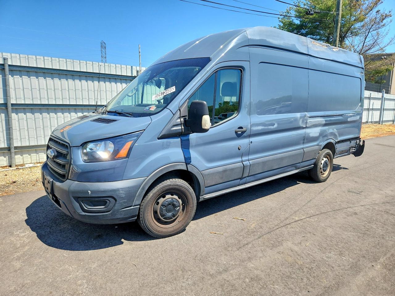 Salvage Ford Transit Image