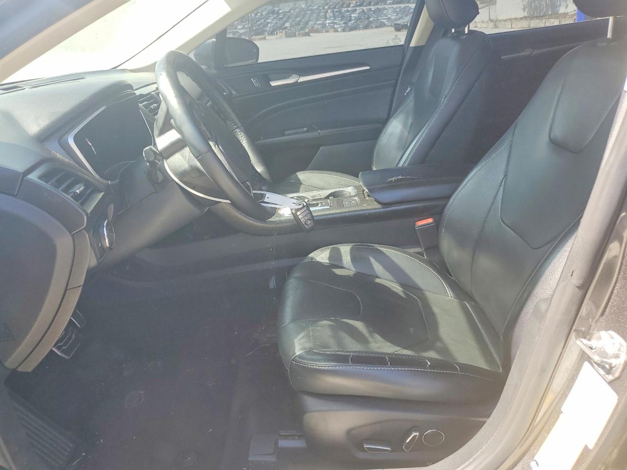 Ford Fusion Titanium Phev