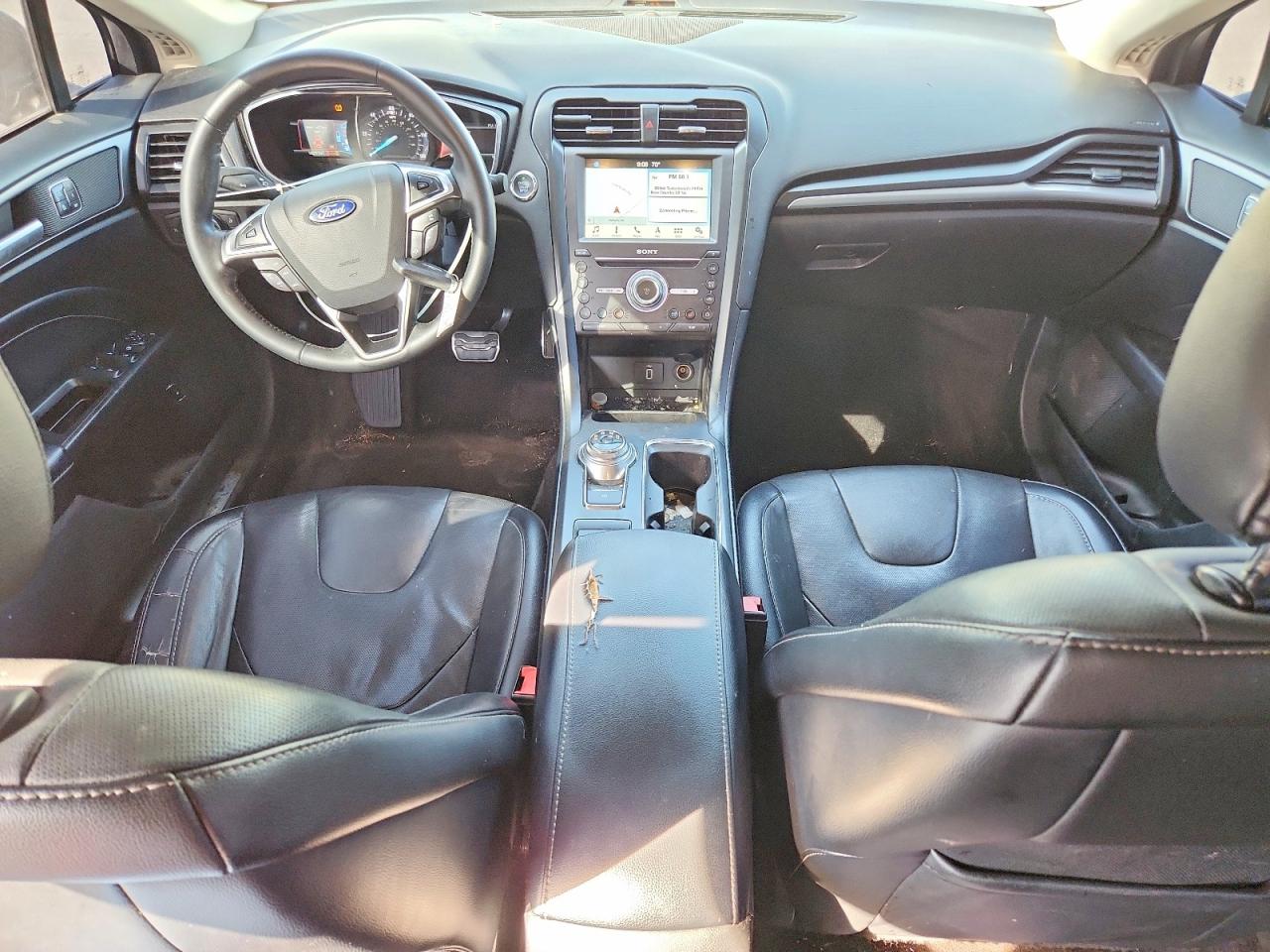 Ford Fusion Titanium Phev