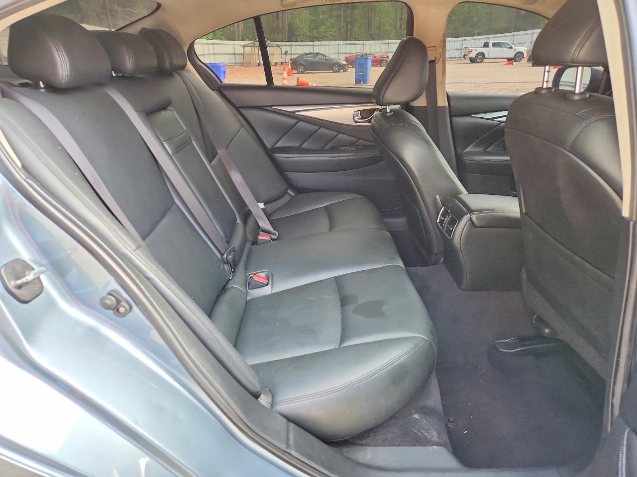 INFINITI Q50 3.0t Luxe