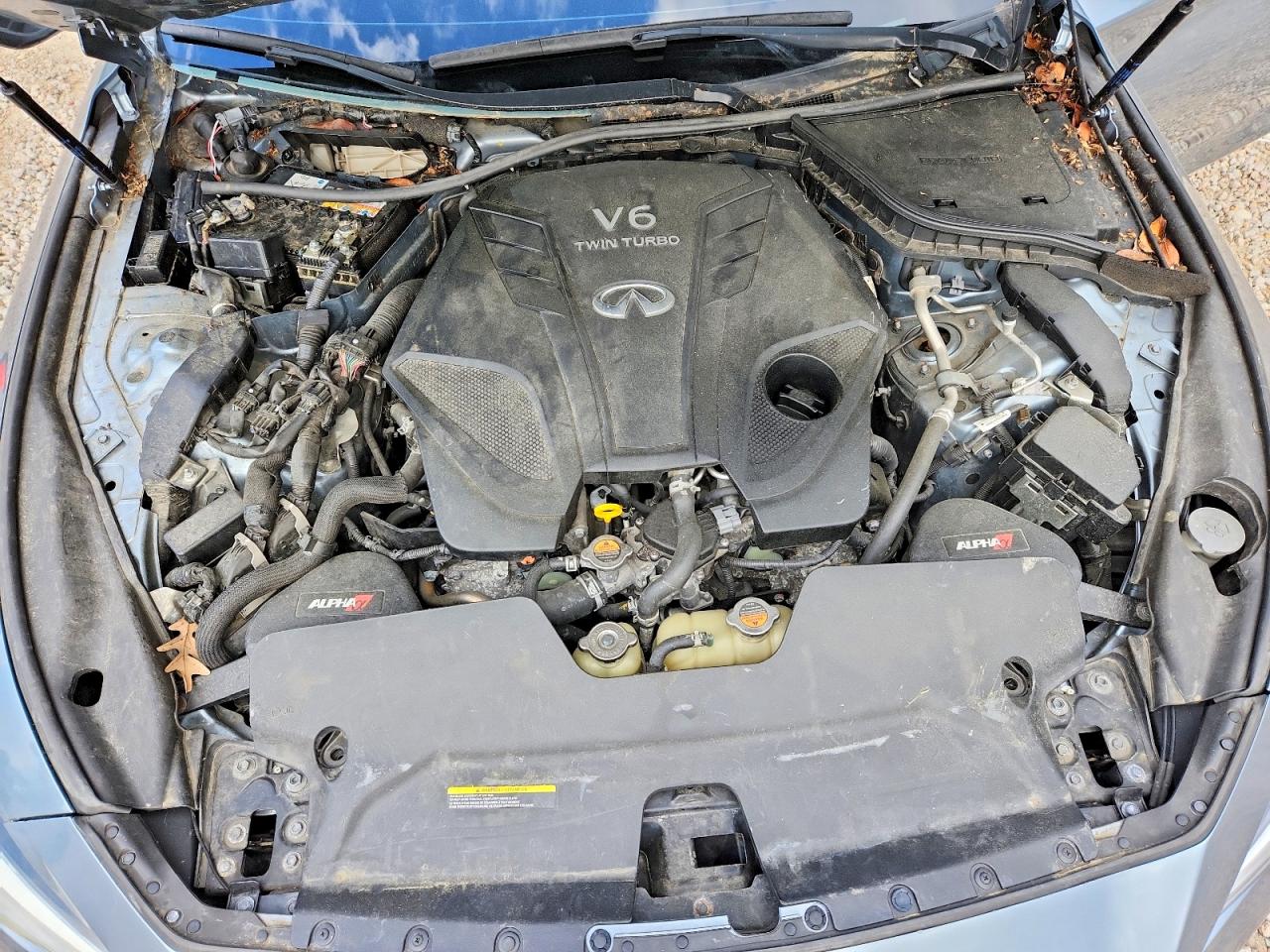 INFINITI Q50 3.0t Luxe