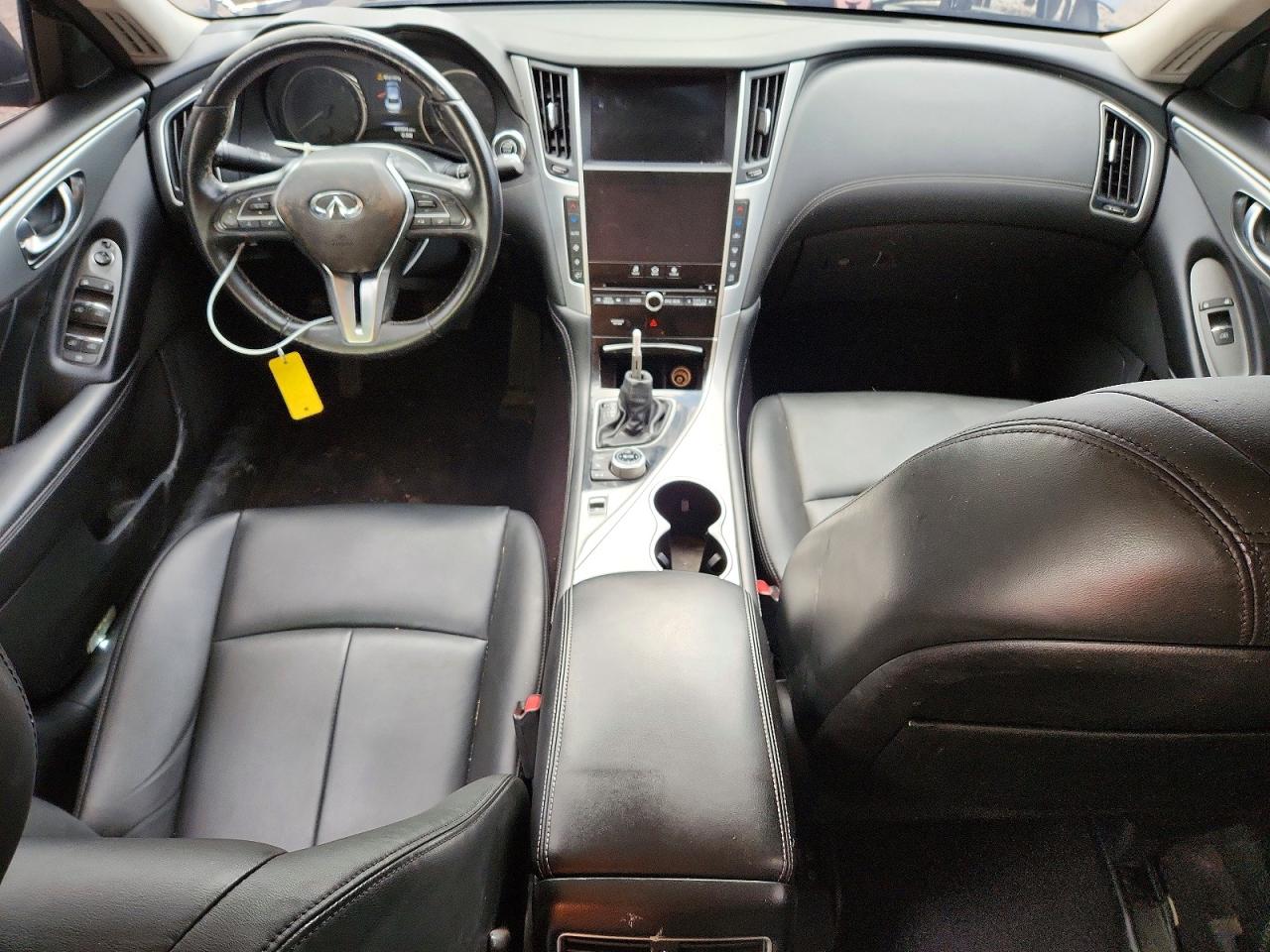 INFINITI Q50 3.0t Luxe