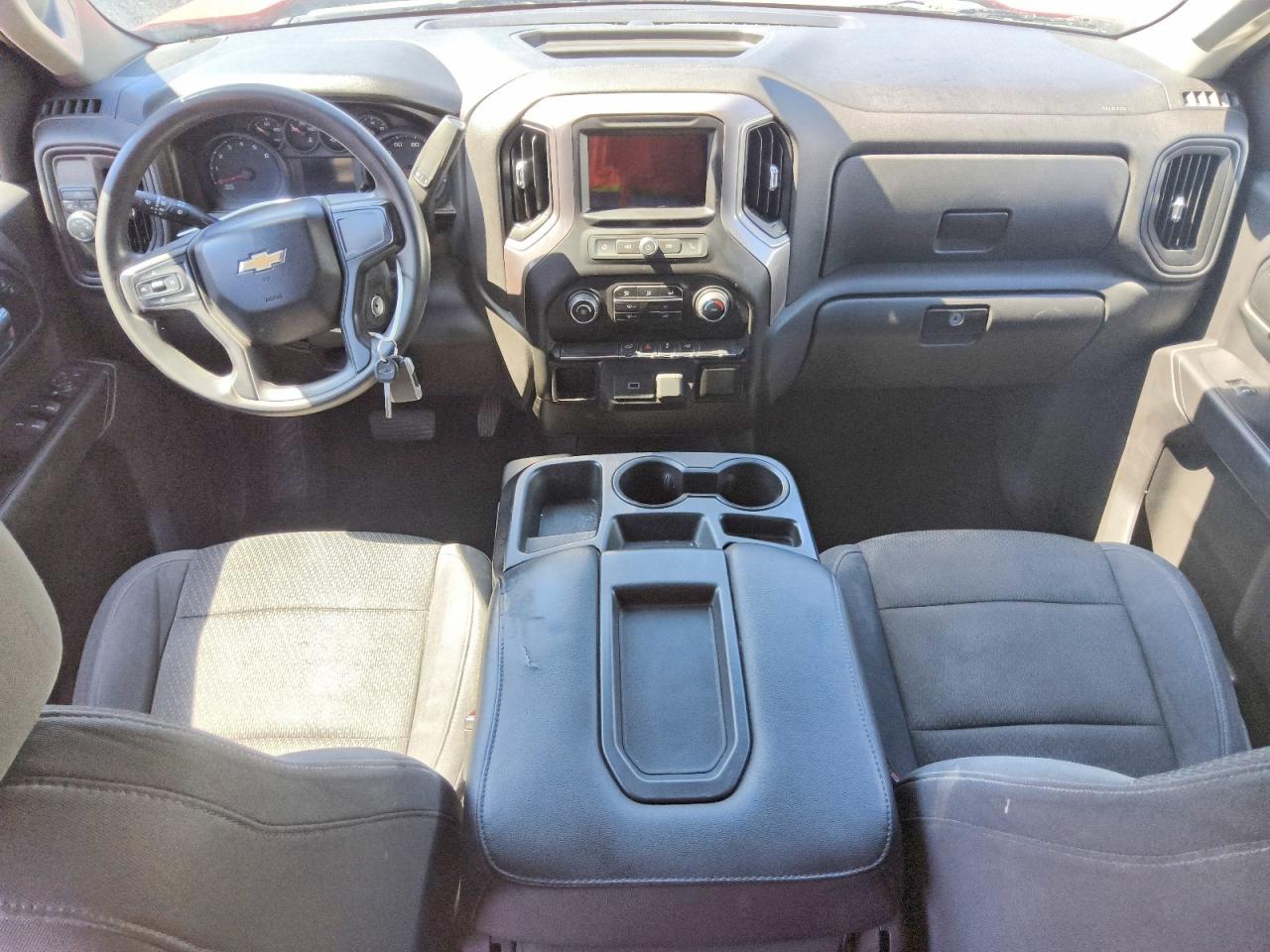 Chevrolet Silverado C1500 Custom