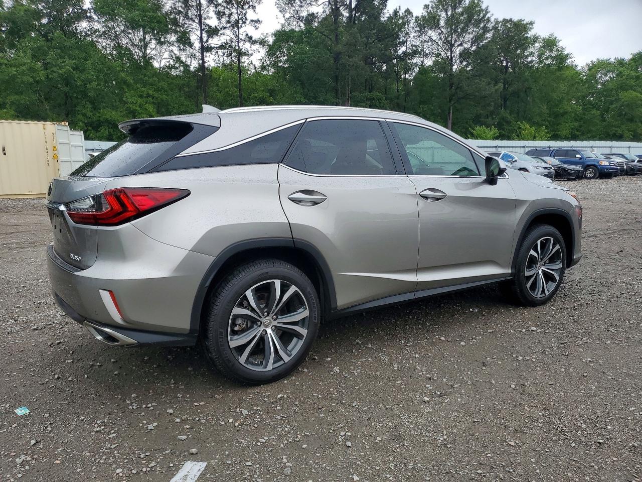 Lexus RX Base