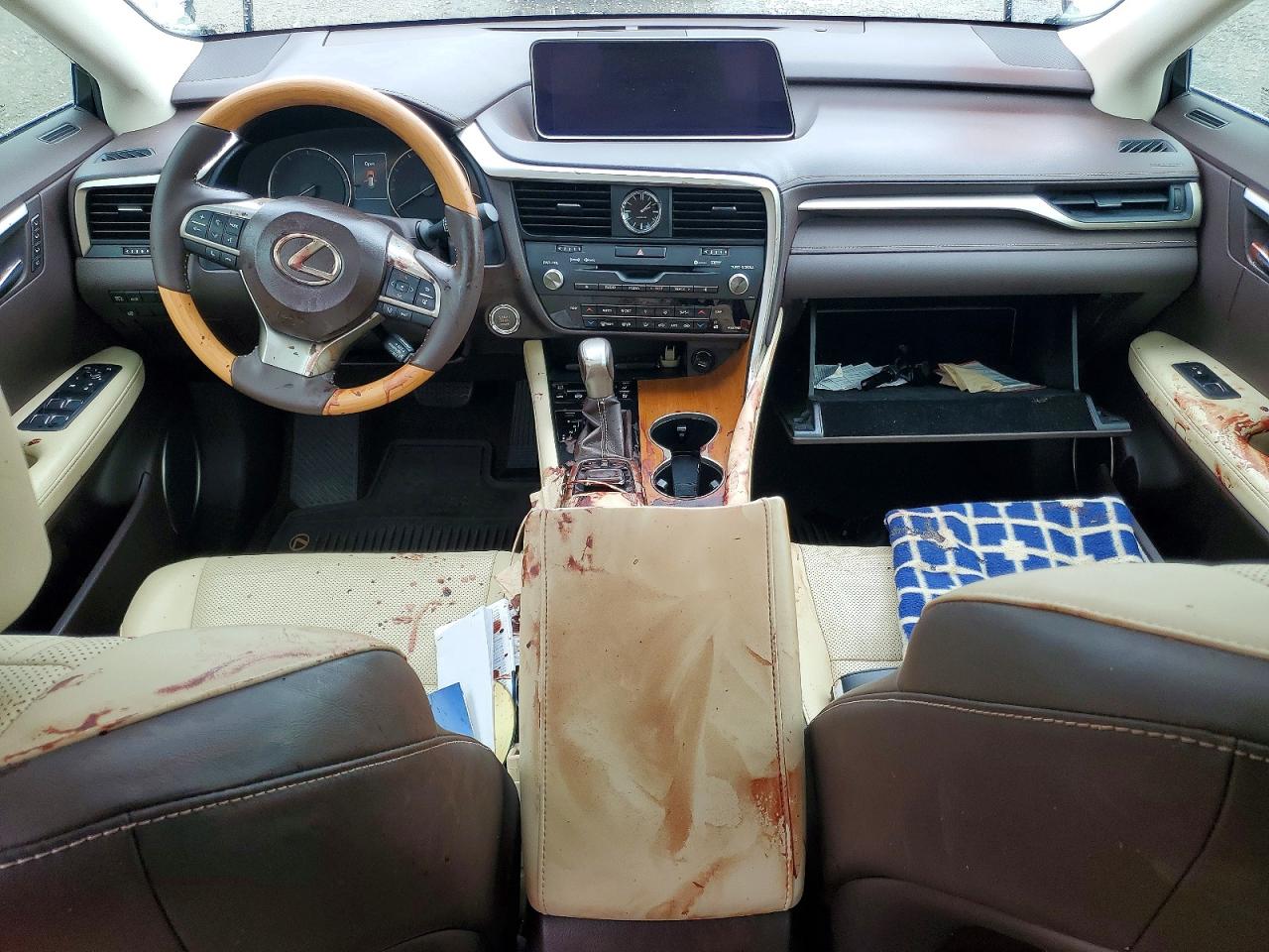 Lexus RX Base