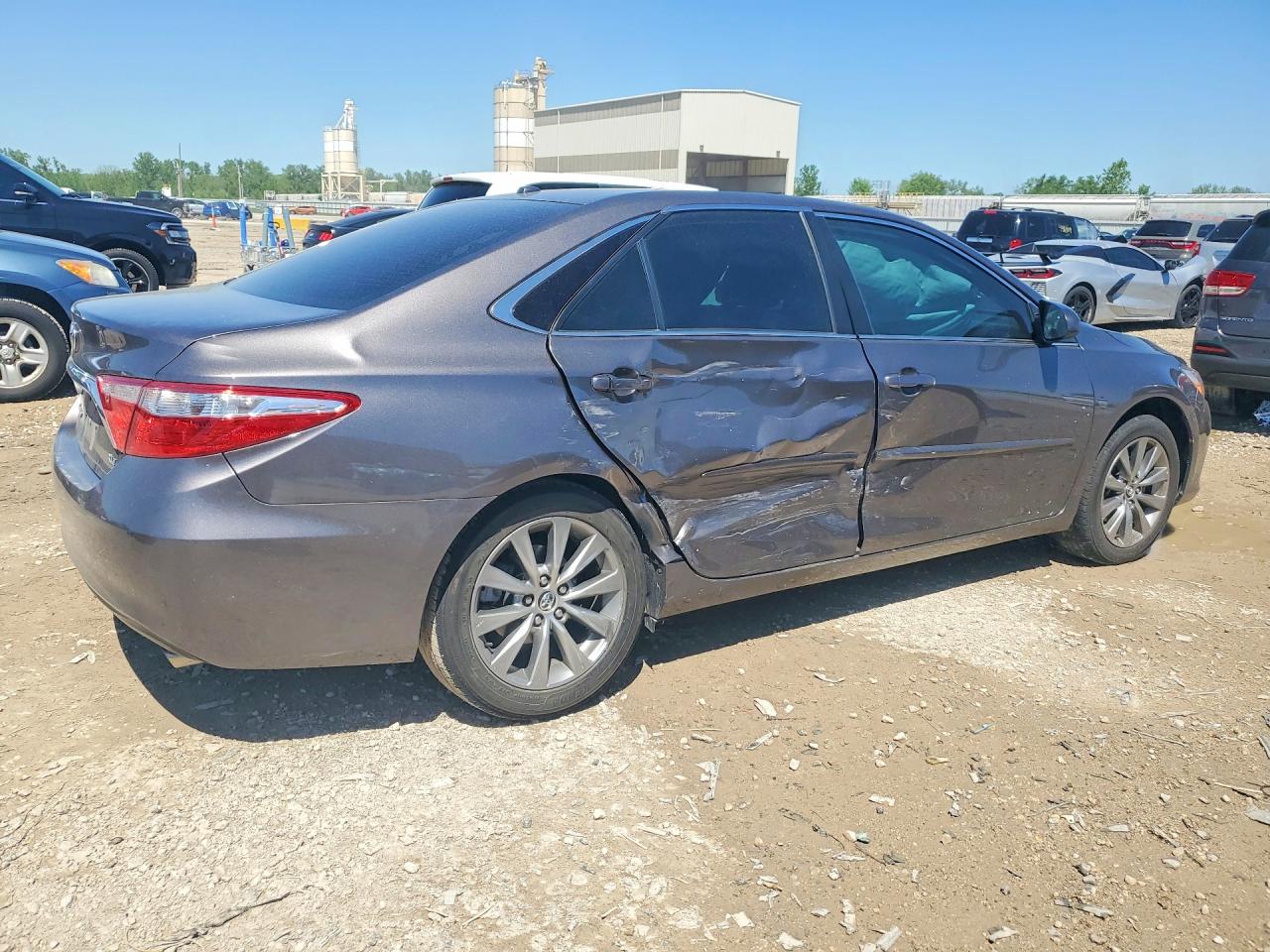 Toyota Camry Xle