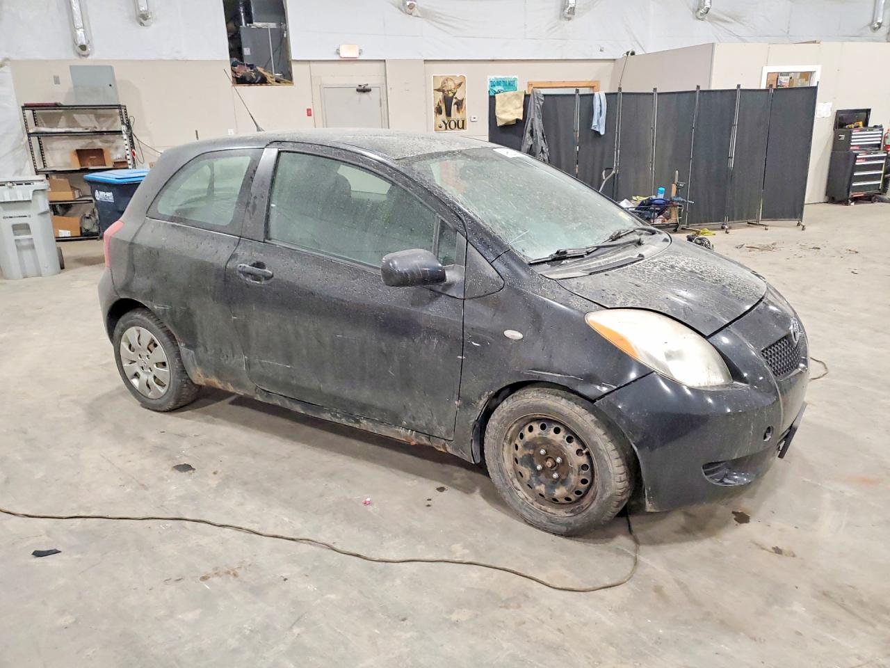 Toyota Yaris Base
