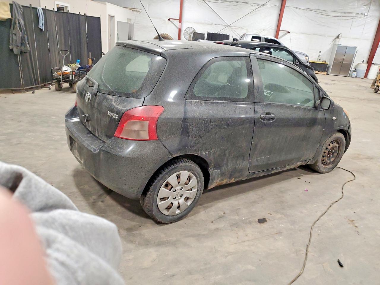 Toyota Yaris Base
