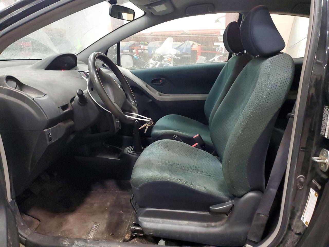 Toyota Yaris Base