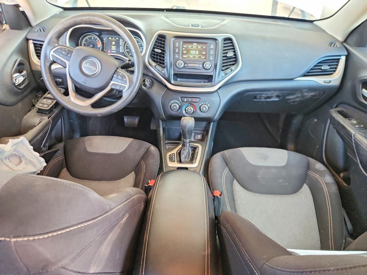 Jeep Cherokee Sport