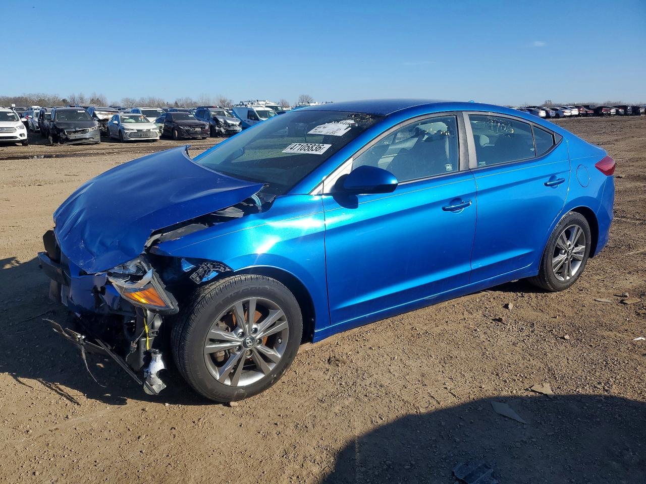 Salvage Hyundai ELANTRA Image