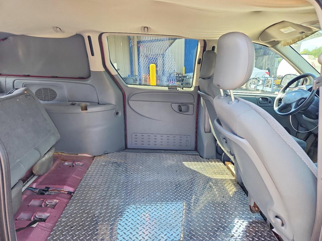 Dodge Caravan C