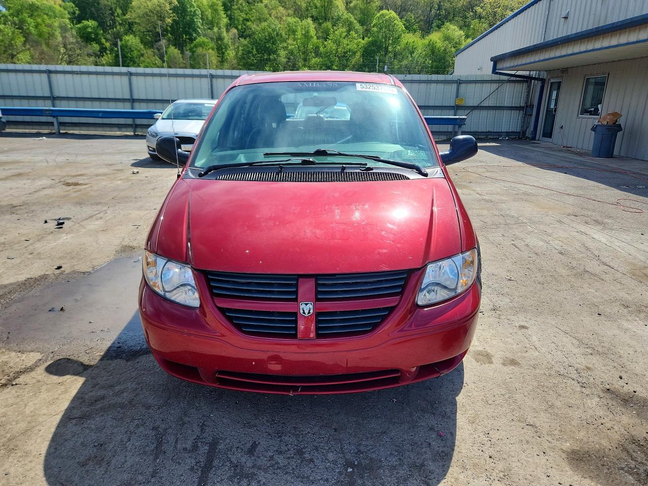Dodge Caravan C
