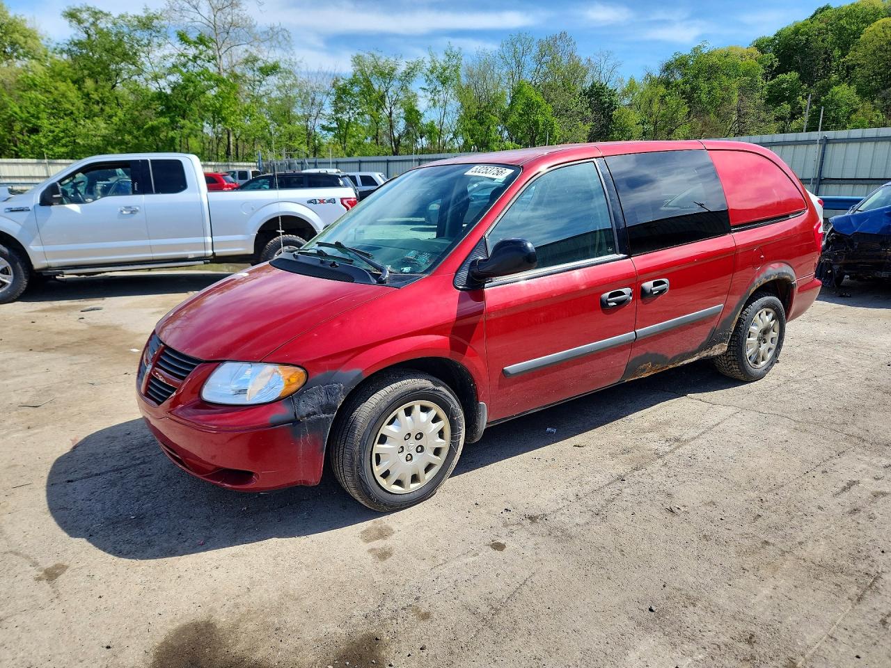 Salvage Dodge Caravan Image