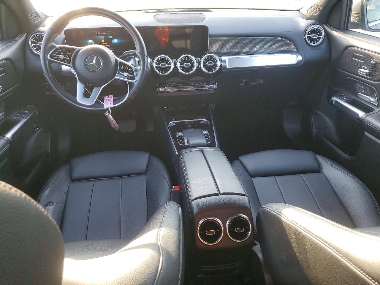 Mercedes-Benz GLB 250 4matic