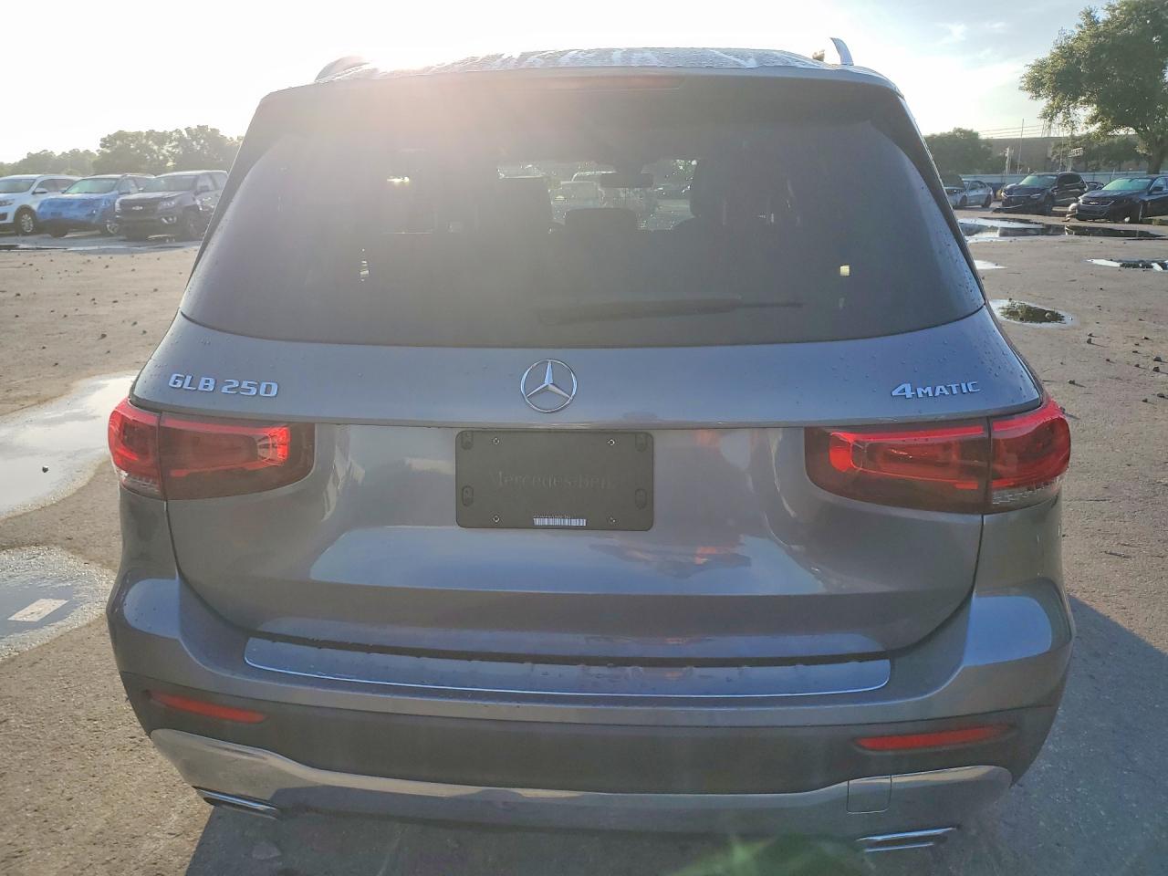 Mercedes-Benz GLB 250 4matic