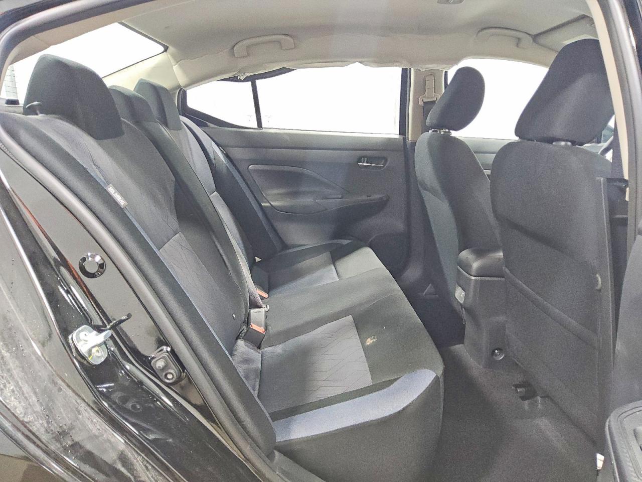 Nissan Versa Sv