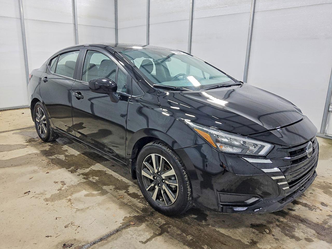 Nissan Versa Sv