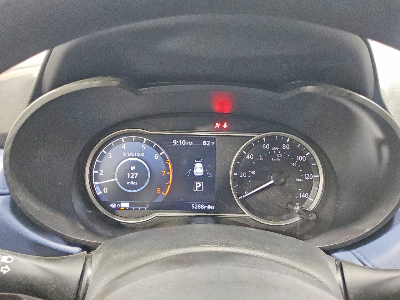 Nissan Versa Sv