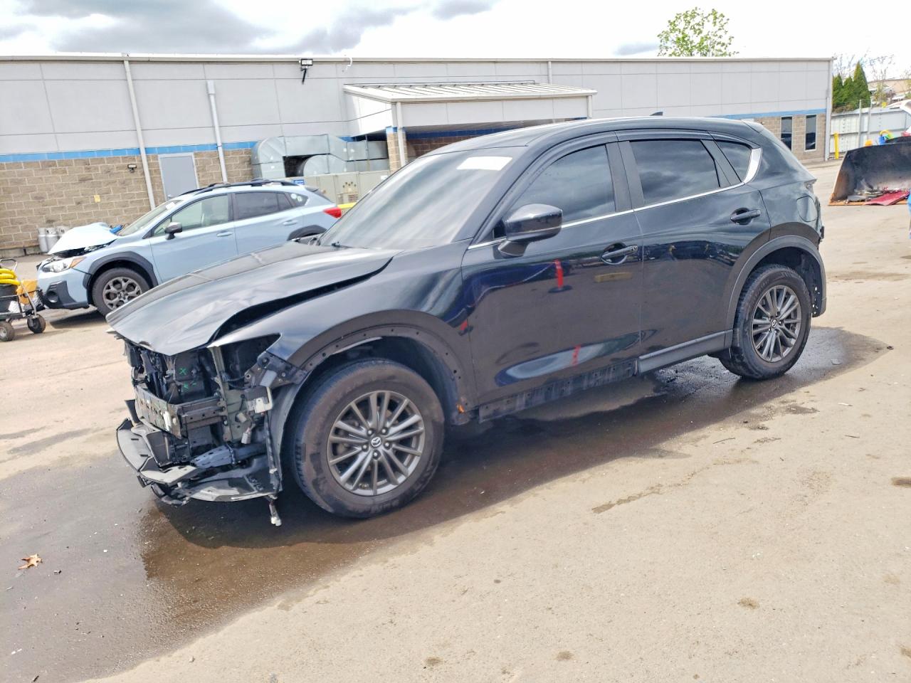 Salvage Mazda Cx Image